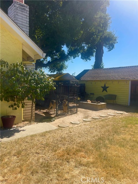 8484 Almond Avenue, Winton CA: https://media.crmls.org/medias/c9c5111e-0b81-482c-a5a2-a332d5f77c9c.jpg