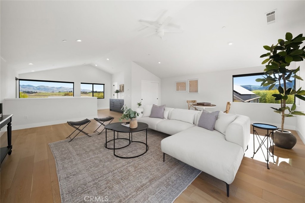 MLS #SC25250908 image #43