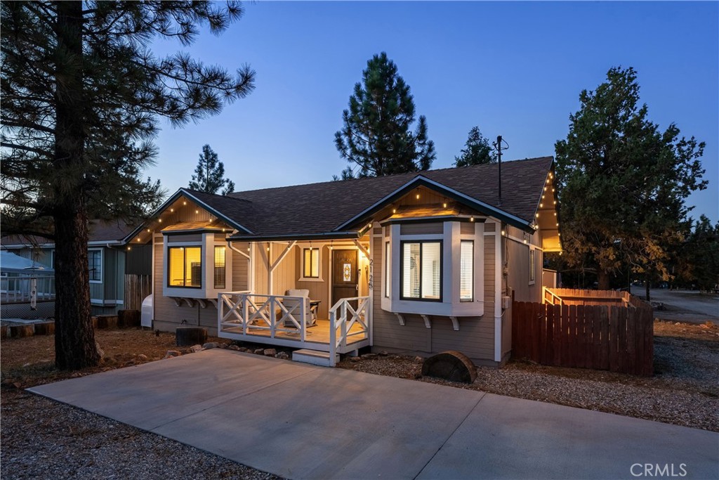 2125 2nd Lane