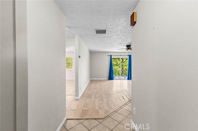 Detail Gallery Image 5 of 45 For 11585 Manana Dr, Morongo Valley,  CA 92256 - 3 Beds | 2 Baths