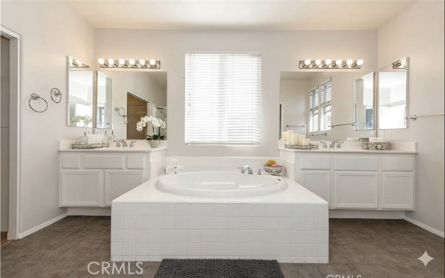 Detail Gallery Image 33 of 51 For 9 Mineral King, Irvine,  CA 92602 - 4 Beds | 2/1 Baths