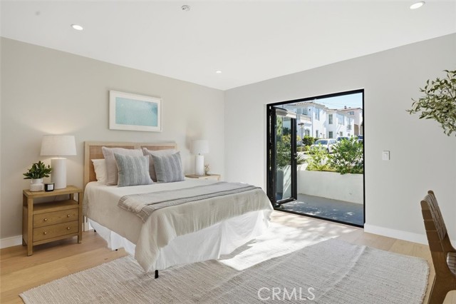 Image 38 of 49 For 959 5th Street  A