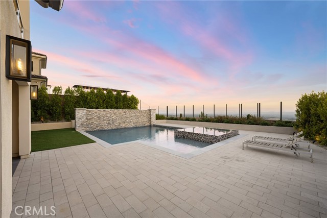 20436 W Liverpool Way, Porter Ranch CA: https://media.crmls.org/medias/c9c7e6e5-0e81-4248-b43f-0a8654c1babd.jpg