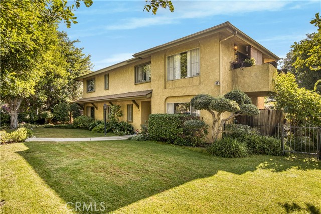 Front Image Thumbnail for CRWS25252282