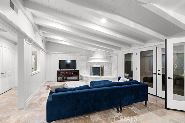 854 Guanajuato Drive, Claremont CA: https://media.crmls.org/medias/c9c8c424-2345-43fe-a082-8777b33e0888.jpg