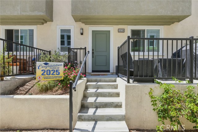 13238 Klein Court, Sylmar CA: https://media.crmls.org/medias/c9c8f977-bba9-4c82-968c-5e43f21e5c92.jpg