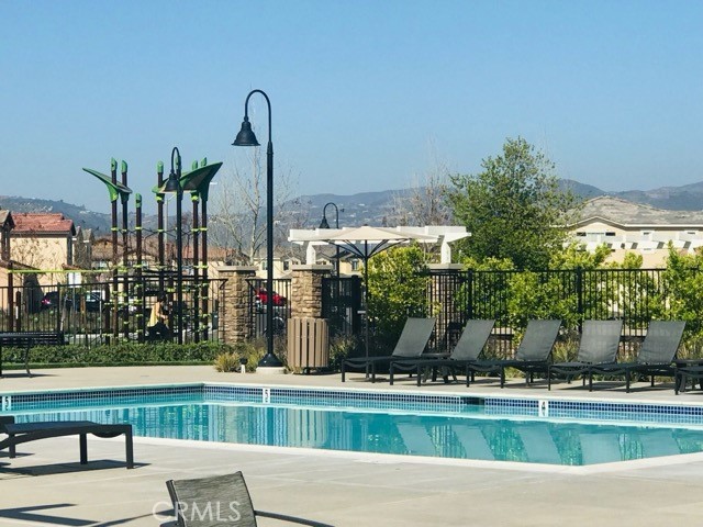 Detail Gallery Image 43 of 51 For 24325 Bay Laurel Ave, Murrieta,  CA 92562 - 3 Beds | 2/1 Baths