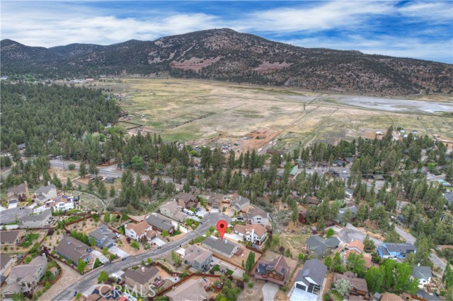 218 Crimson Circle, Big Bear City CA: https://media.crmls.org/medias/c9c92b9e-080d-4e73-b176-7daace1ae358.jpg