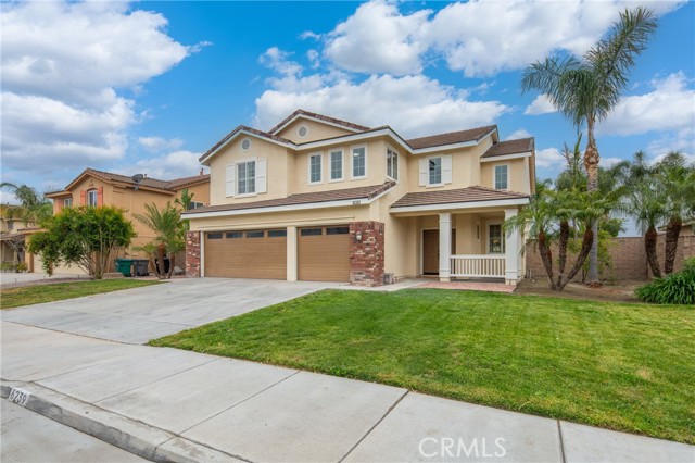 Detail Gallery Image 3 of 58 For 6239 Cedar Creek Rd, Corona,  CA 92880 - 4 Beds | 3 Baths