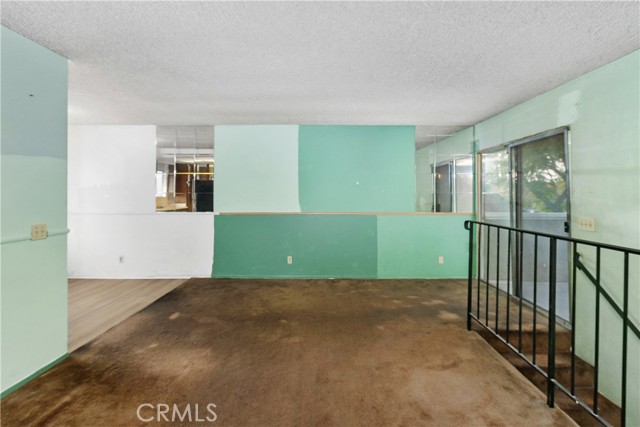 Detail Gallery Image 8 of 39 For 3088 Gladstone St #4,  Pomona,  CA 91767 - 2 Beds | 1 Baths