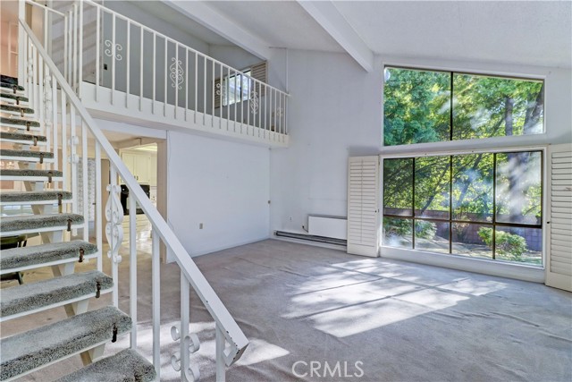 Detail Gallery Image 2 of 56 For 2009 via Mariposa #D,  Laguna Woods,  CA 92637 - 2 Beds | 2 Baths