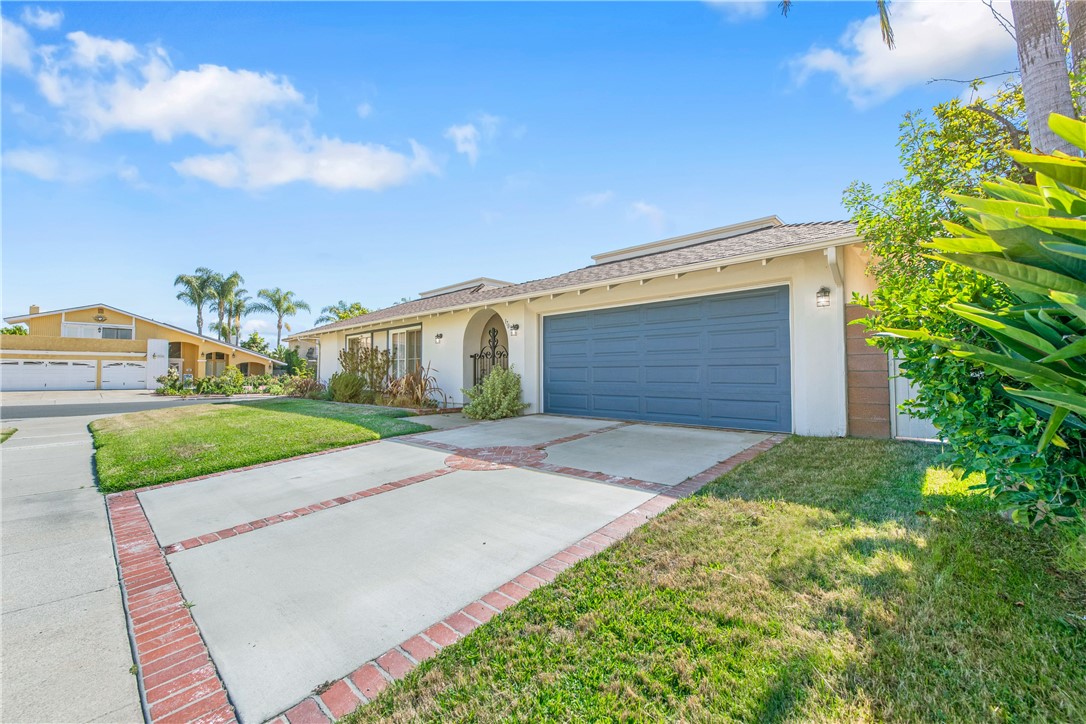 Image 3 for 17099 Greenleaf St, Fountain Valley, CA 92708