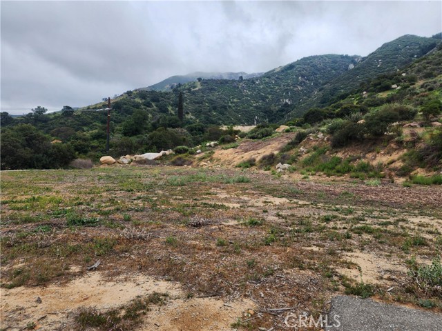 30 Lakeview, Lake Elsinore CA: https://media.crmls.org/medias/c9cc4194-fb59-4712-abbf-595e772e5a0c.jpg