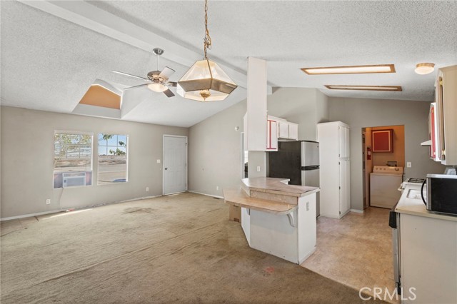 Detail Gallery Image 6 of 29 For 14626 Monte Vista Rd, Phelan,  CA 92371 - 3 Beds | 2 Baths