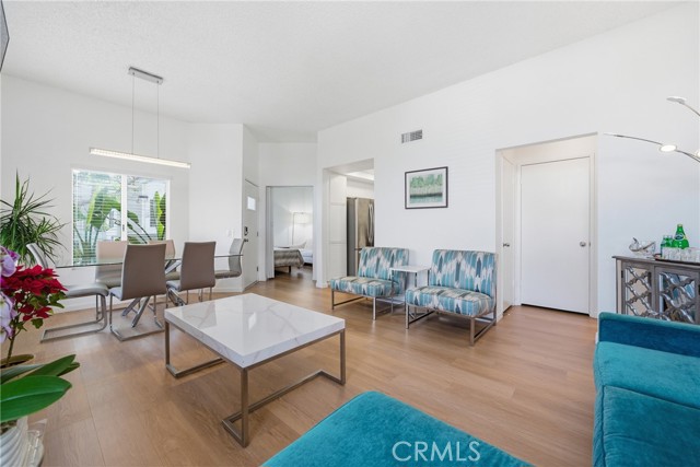 Detail Gallery Image 14 of 48 For 27743 Zircon #104,  Mission Viejo,  CA 92691 - 2 Beds | 1 Baths