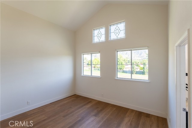 Detail Gallery Image 6 of 15 For 13901 Olive View #68,  Sylmar,  CA 91342 - 3 Beds | 3 Baths
