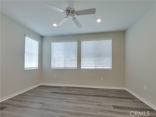 28219 Luther Drive, Menifee CA: https://media.crmls.org/medias/c9cf29c3-62c4-48a7-9148-4c026d9cf028.jpg