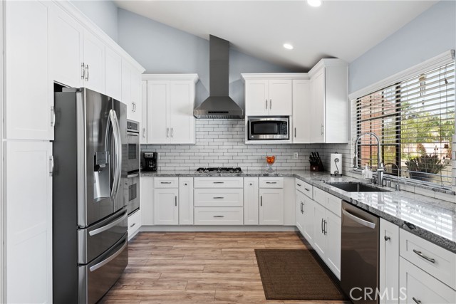 Detail Gallery Image 13 of 44 For 2247 Bella Ave, Upland,  CA 91784 - 4 Beds | 3 Baths
