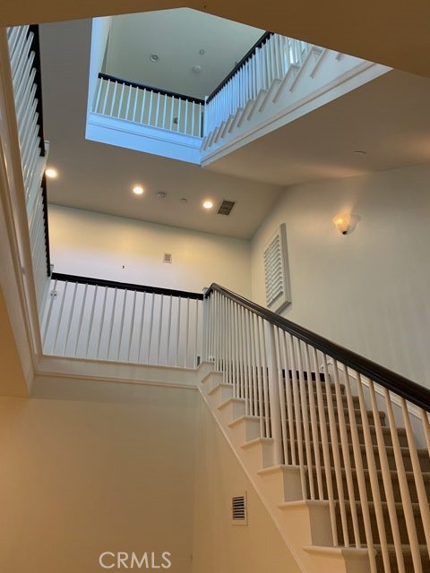 13070 Discovery Creek, Los Angeles CA: https://media.crmls.org/medias/c9cf8113-eb23-490b-a586-acb8d2d58aa3.jpg