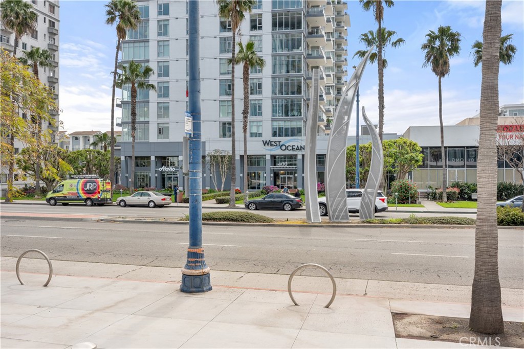 400 W Ocean Boulevard #604