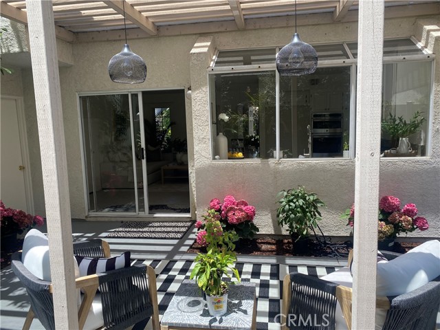 14 Songbird Lane, Aliso Viejo CA: https://media.crmls.org/medias/c9d20983-affb-4eee-bc44-c7bb6fddab4e.jpg