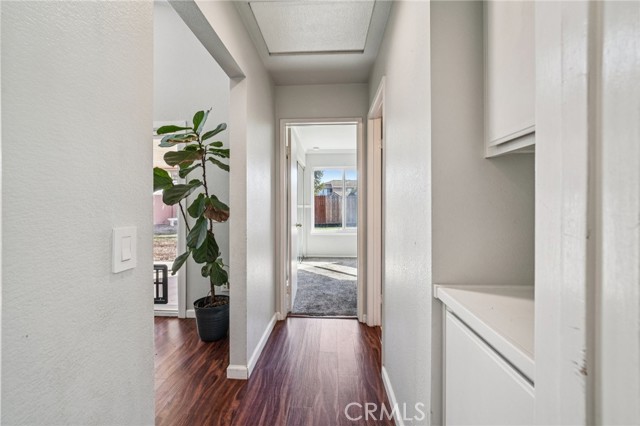 Detail Gallery Image 25 of 57 For 10374 Crossing Green, Moreno Valley,  CA 92557 - 3 Beds | 2 Baths