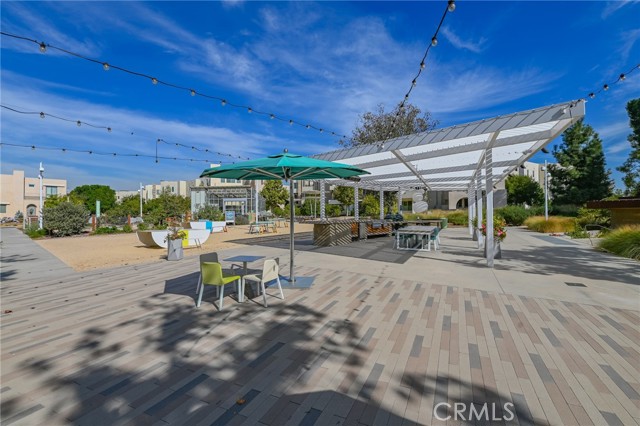 727 Beacon, Irvine CA: https://media.crmls.org/medias/c9d280ec-ef3d-4ee7-a048-439912722d71.jpg