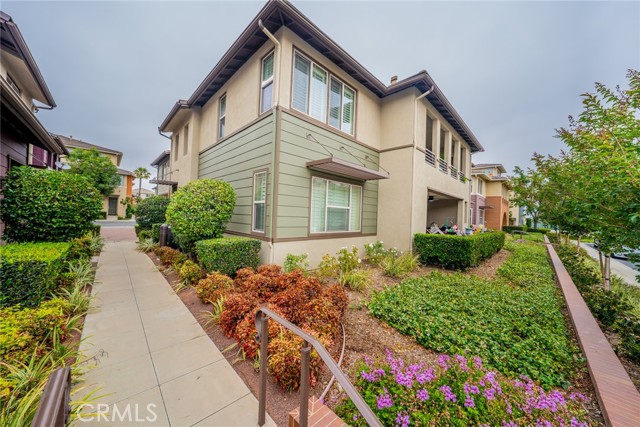 Detail Gallery Image 1 of 1 For 12465 Benton Dr #2,  Rancho Cucamonga,  CA 91739 - 3 Beds | 2 Baths