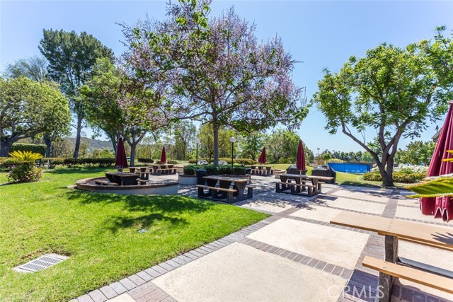 Detail Gallery Image 27 of 29 For 15942 Alta Vista Dr #D,  La Mirada,  CA 90638 - 2 Beds | 2 Baths