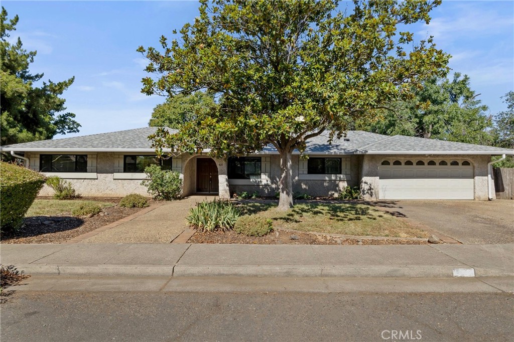 835 Madrone Avenue