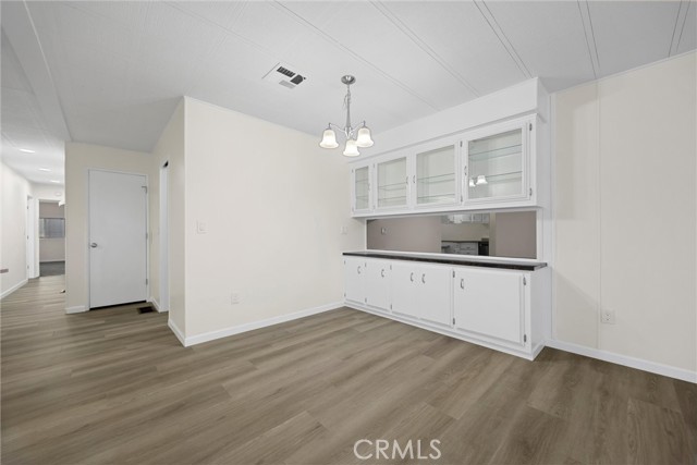 Detail Gallery Image 12 of 28 For 53 Cedarwood Ln, Bakersfield,  CA 93308 - 2 Beds | 1 Baths