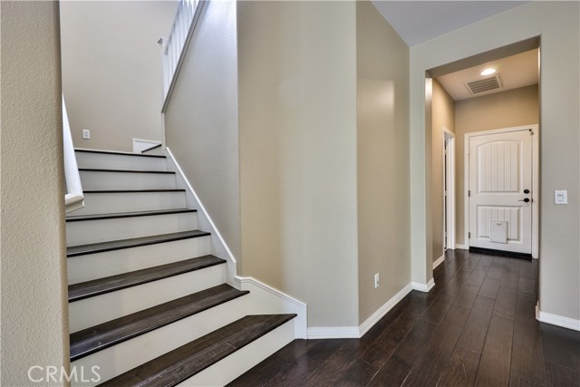 Detail Gallery Image 18 of 43 For 3245 Donovan Ranch Rd, Anaheim,  CA 92804 - 4 Beds | 3 Baths