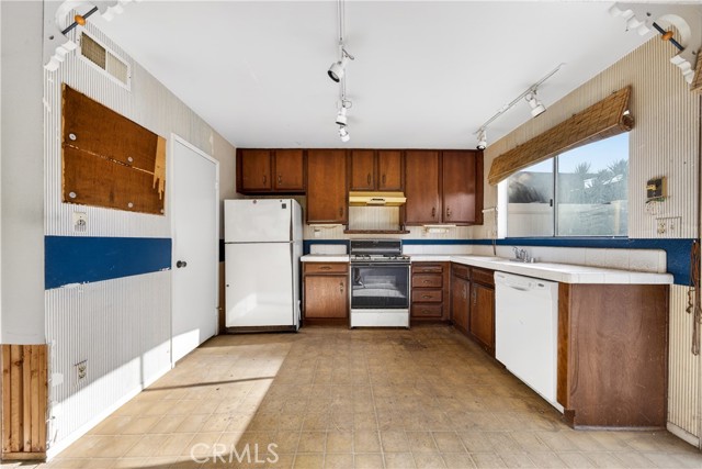 1715 Byerton Court, Rancho Palos Verdes, California 90275, 3 Bedrooms Bedrooms, ,2 BathroomsBathrooms,Residential,For Sale,Byerton,SB25271924 1715 Byerton Court, Rancho Palos Verdes, California 90275, 3 Bedrooms Bedrooms, ,2 BathroomsBathrooms,Residential,For Sale,Byerton,SB25271924