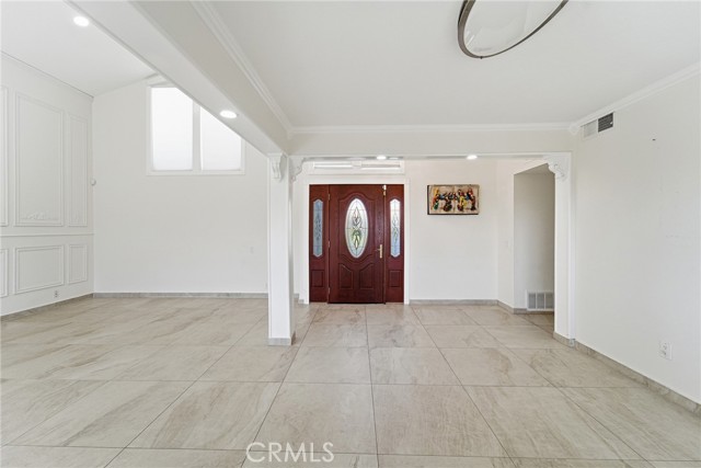 Detail Gallery Image 5 of 50 For 12656 Nola Pl, Granada Hills,  CA 91344 - 4 Beds | 3 Baths