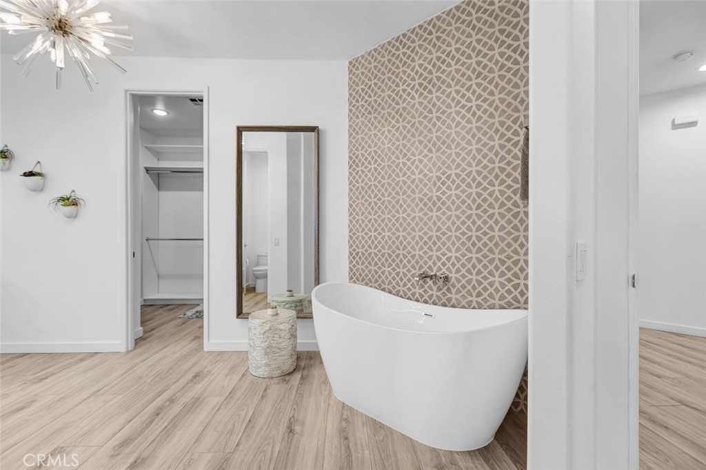 MLS #OC24101277 img 28