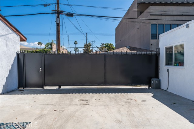 Detail Gallery Image 47 of 48 For 5512 Willowcrest, North Hollywood,  CA 91601 - 3 Beds | 2 Baths