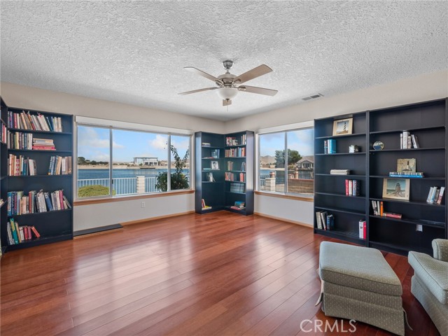 14526 Galleon Lane, Helendale CA: https://media.crmls.org/medias/c9dd8e3a-c80d-4864-9c39-0cf4251c1196.jpg