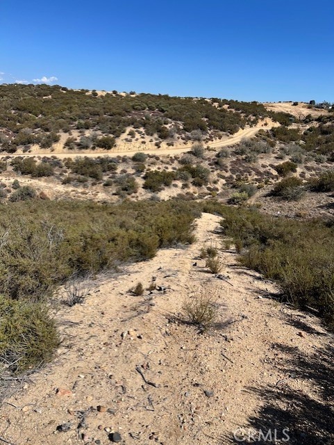 5071 Mc Conneny Road, Hesperia CA: https://media.crmls.org/medias/c9dd929f-0c7b-46bd-98f4-fdedca7fa6bb.jpg