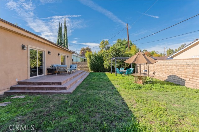 Detail Gallery Image 31 of 39 For 22711 Collins St, Woodland Hills,  CA 91367 - 4 Beds | 3/1 Baths