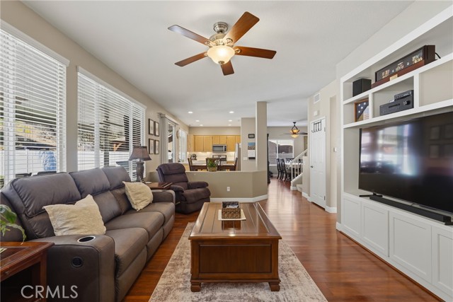 Detail Gallery Image 16 of 75 For 27407 Santa Fe Ct, Corona,  CA 92883 - 4 Beds | 3 Baths