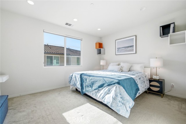 Detail Gallery Image 20 of 49 For 11130 Legion Loop #105,  El Monte,  CA 91731 - 3 Beds | 3 Baths