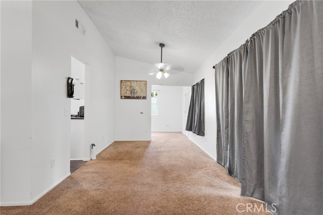 Detail Gallery Image 10 of 44 For 2426 W College Ave, San Bernardino,  CA 92407 - 4 Beds | 2 Baths