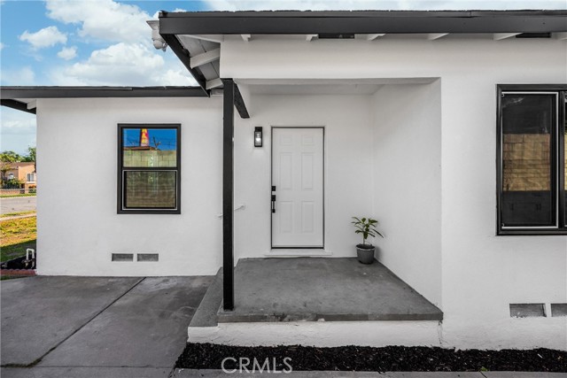 Detail Gallery Image 3 of 33 For 1287 W 8th, San Bernardino,  CA 92411 - 4 Beds | 1 Baths