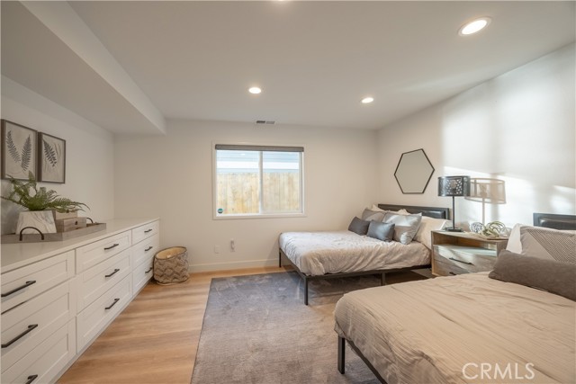 Detail Gallery Image 24 of 35 For 38994 Willow Landing, Big Bear Lake,  CA 92315 - 4 Beds | 3 Baths