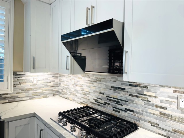 110 Desert Bloom, Irvine CA: https://media.crmls.org/medias/c9e157c9-fa90-4db9-bff6-f3ab49b07884.jpg
