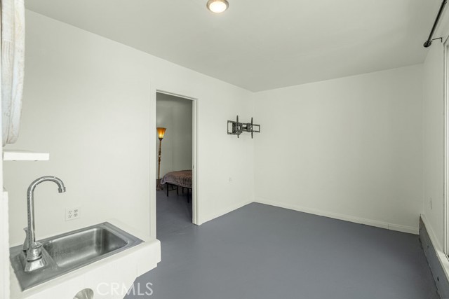 Detail Gallery Image 17 of 18 For 4813 Pacific, Long Beach,  CA 90805 - – Beds | – Baths