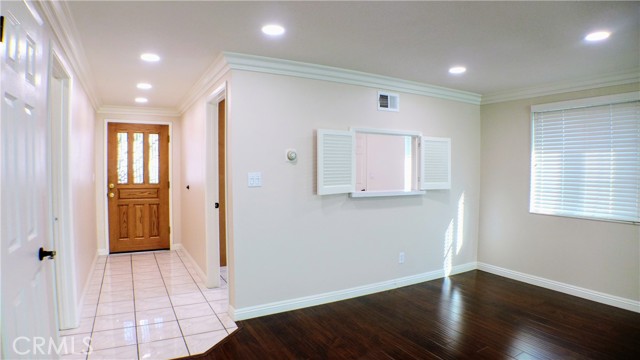 Detail Gallery Image 4 of 21 For 19113 Radlett Ave., Carson,  CA 90746 - 4 Beds | 2 Baths