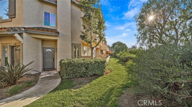 Detail Gallery Image 4 of 49 For 7811 E Quinn Dr, Anaheim Hills,  CA 92808 - 2 Beds | 2 Baths