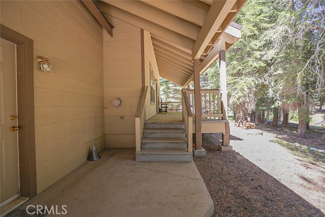 67922 Beasore Road, Bass Lake CA: https://media.crmls.org/medias/c9e38a3b-4e4e-4ad5-9232-8201f3152db3.jpg