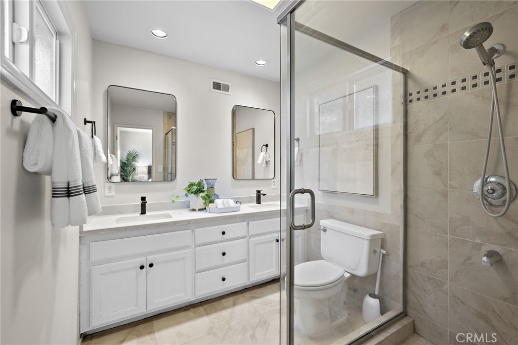 MLS #OC25247565 image #14